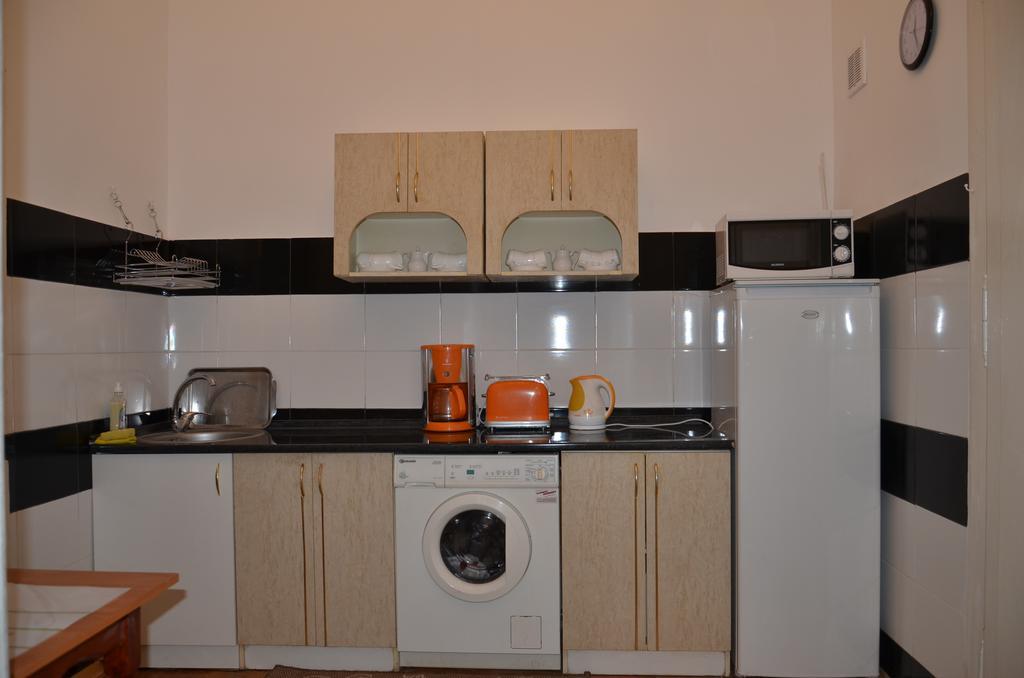 Apartment Viatores Lviv Phòng bức ảnh
