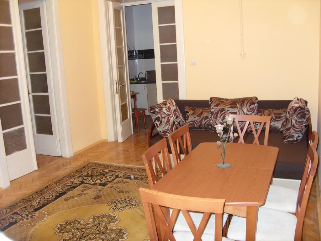 Apartment Viatores Lviv Phòng bức ảnh
